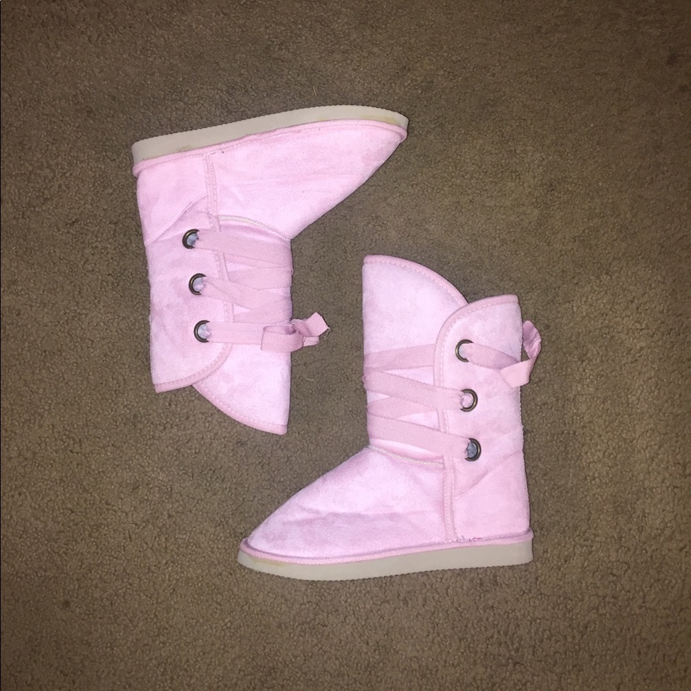 🆕 WINTER BOOTS🌸
